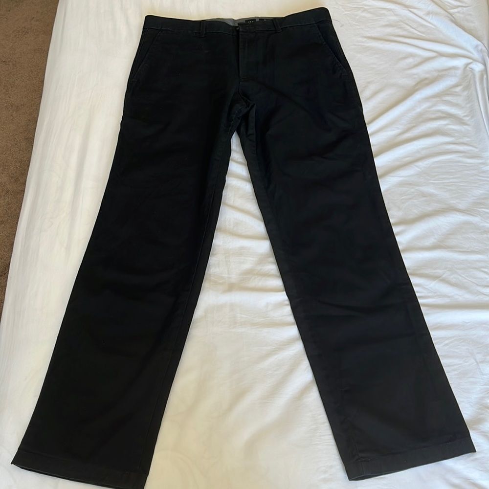 Gap black men’s pants / Size 33x32